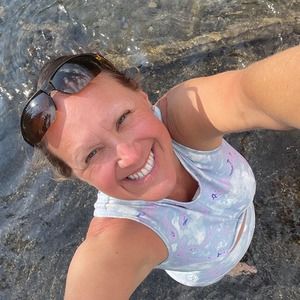 Meet your Posher, Shelly